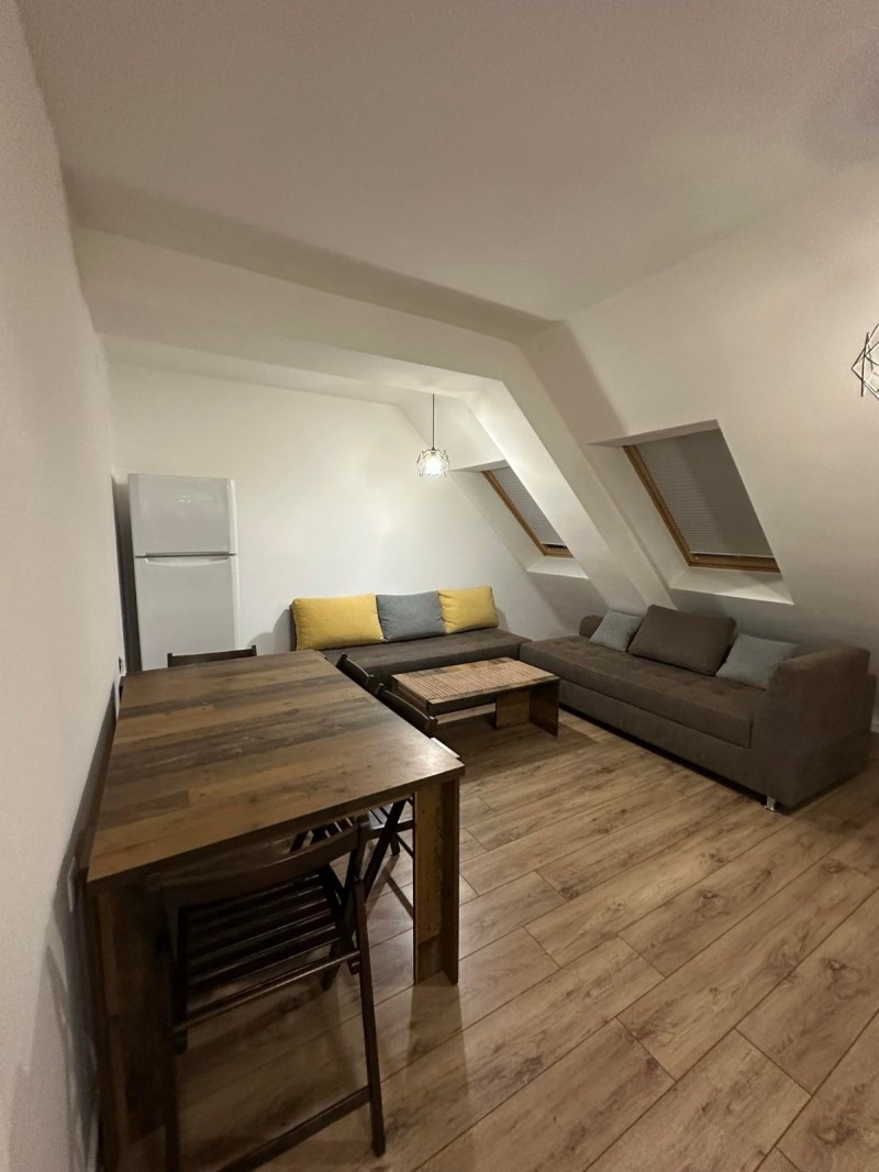 För uthyrning  1 sovrum Ruse , Centar , 64 kvm | 72278153 - bild [3]