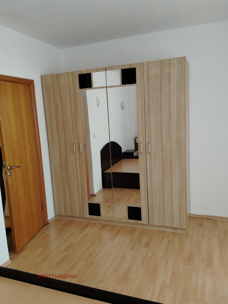 Дава под Наем 2-СТАЕН в град София, Люлин - център - 58 кв.м / 450 € » 880.12 лв., ИМОТИЙОНИ