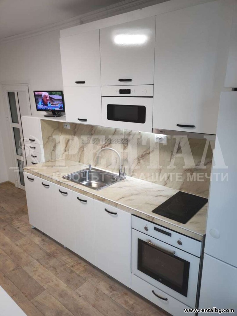 Da affittare  2 camere da letto Plovdiv , Hristo Smirnenski , 70 mq | 21243800 - Immagine [2]