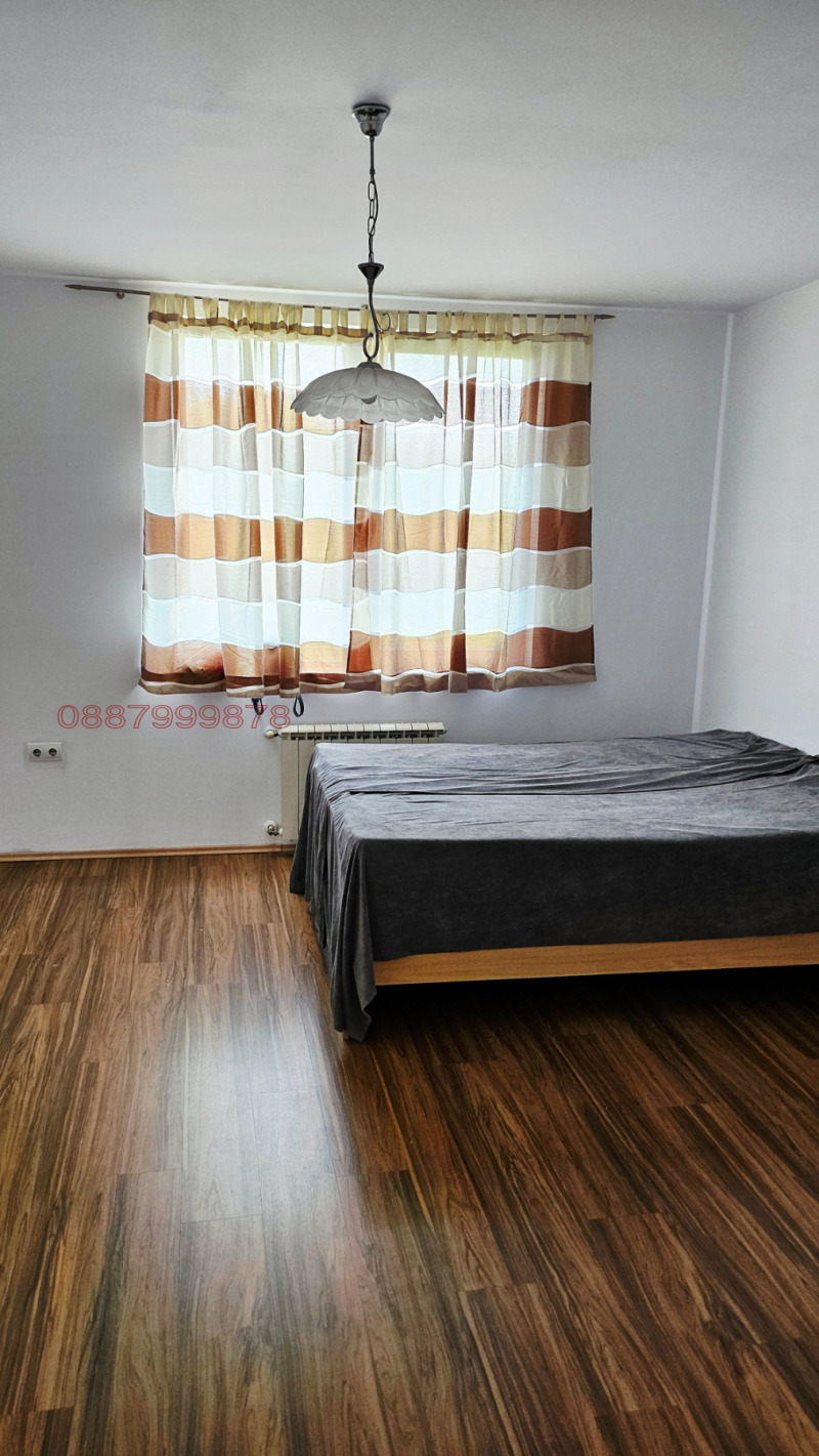 Издаје се  2 спаваће собе Софија , Редута , 100 м2 | 72687134 - слика [3]