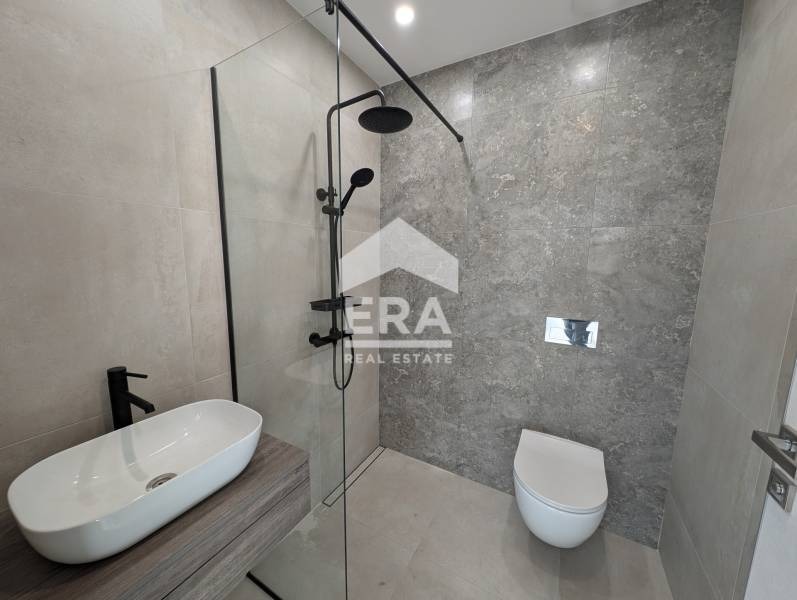 Дава под наем 2-СТАЕН, гр. Шумен, Пазара, снимка 5 - Апартаменти - 53231743