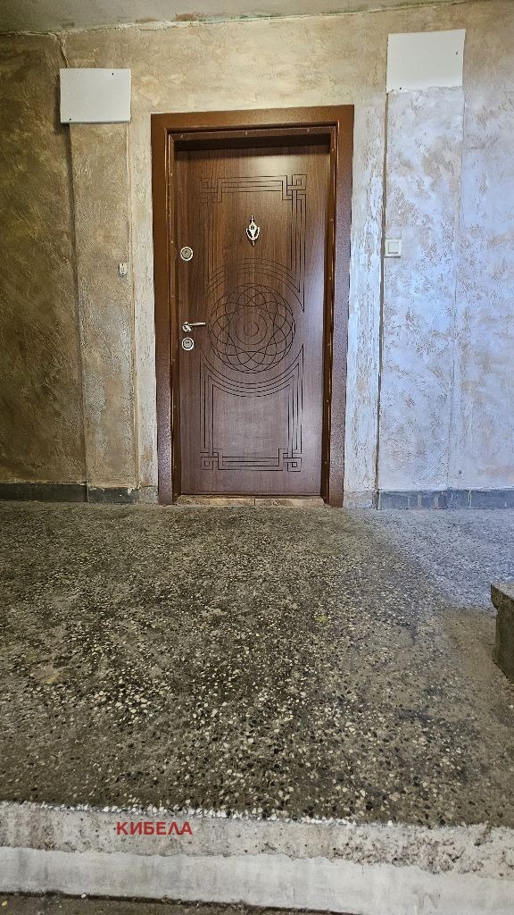 Дава под наем 3-СТАЕН, гр. Радомир, област Перник, снимка 13 - Апартаменти - 54078385