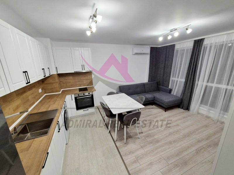 Da affittare  1 camera da letto Varna , Vazragdane 3 , 55 mq | 51545130