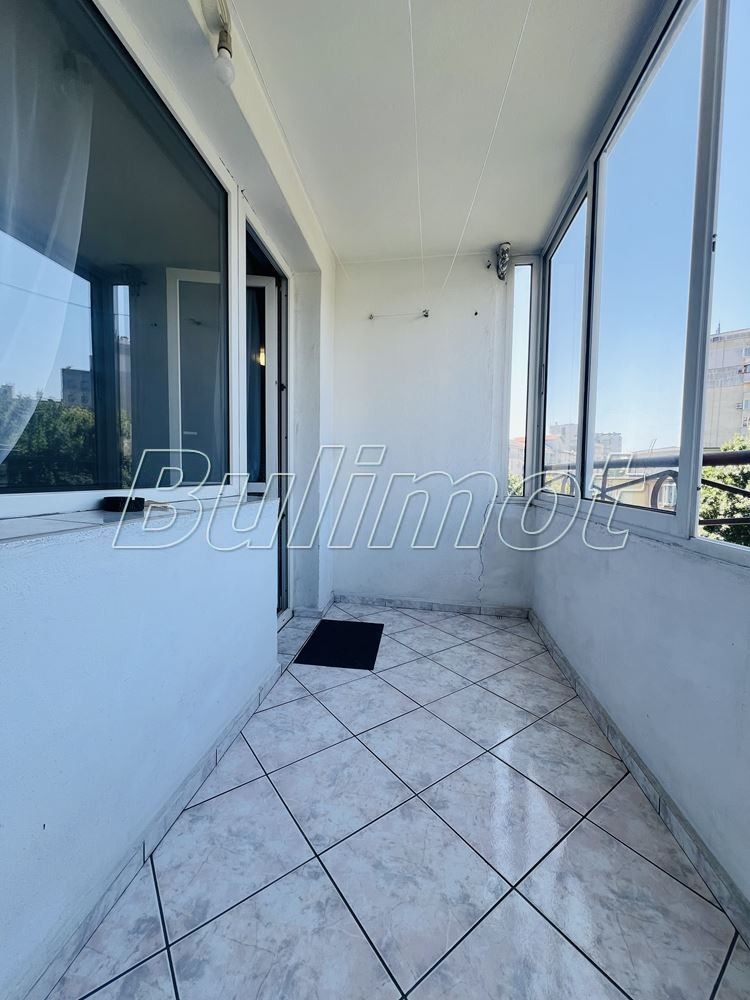 En renta  1 dormitorio Varna , VINS-Cherven ploshtad , 70 metros cuadrados | 17343340 - imagen [5]