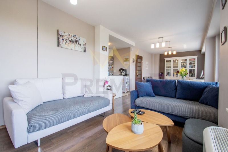 Дава под наем 4-СТАЕН, гр. София, Лозенец, снимка 2 - Апартаменти - 52627219