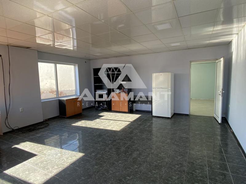 K pronájmu  Úložný prostor Sofia , Kazičene , 170 m2 | 63858128 - obraz [7]