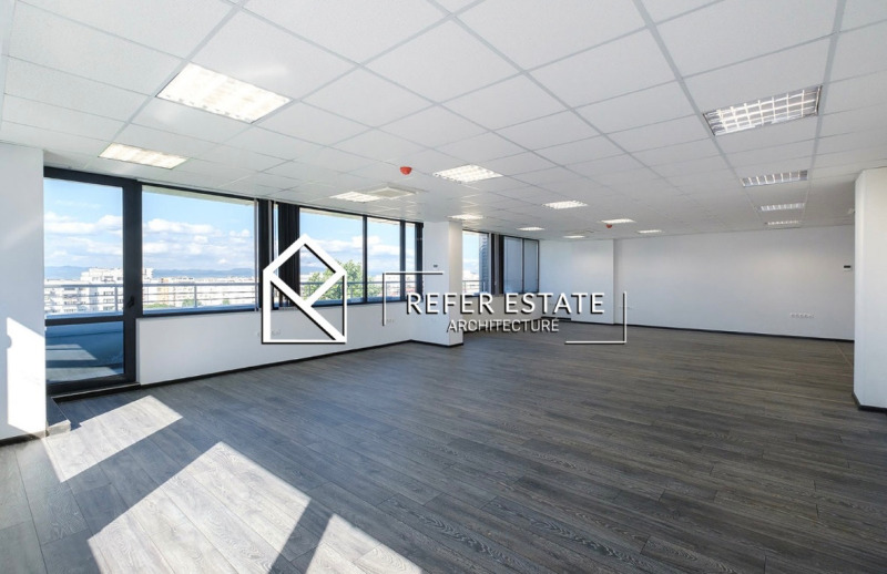 A louer  Bureau Sofia , Lyulin 7 , 153 m² | 23545578