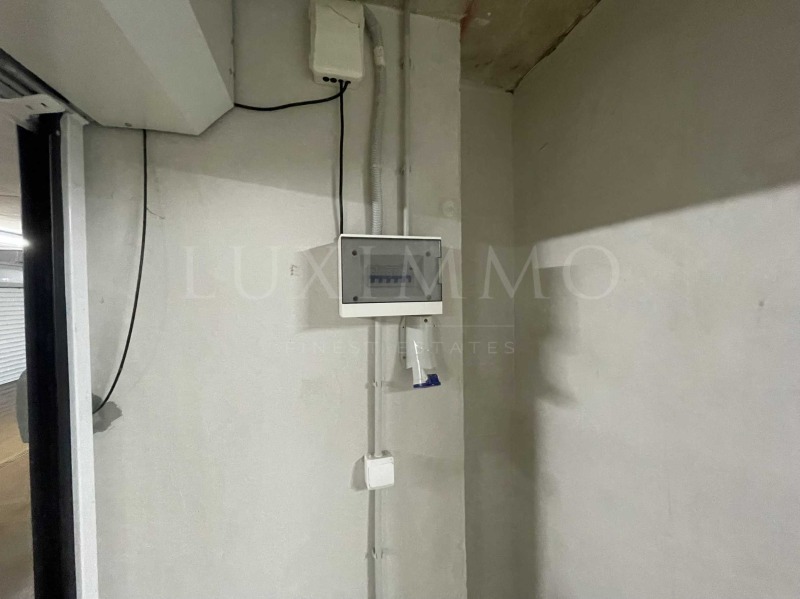 De inchiriat  Loc de parcare Sofia , Hladilnica , 15 mp | 75293063 - imagine [4]