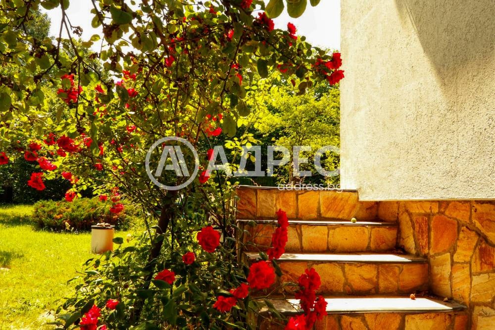 Дава под наем КЪЩА, гр. София, м-т Камбаните, снимка 13 - Къщи - 53004956