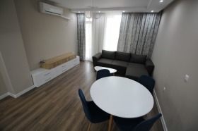 1 dormitor Slaveicov, Burgas 8