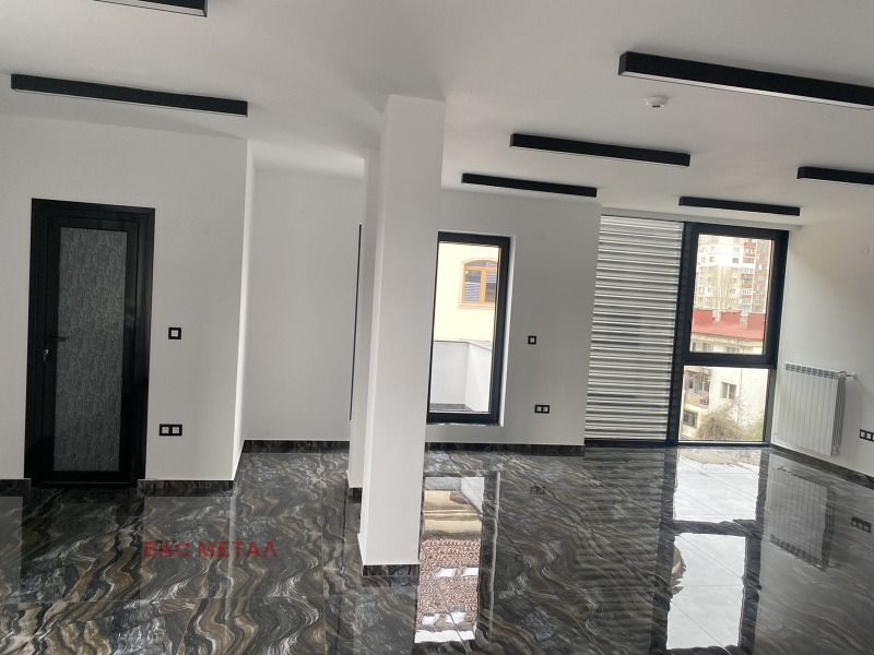 Te huur  Kantoor Sofia , Lozenets , 102 m² | 59073084 - afbeelding [9]