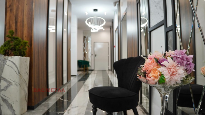 Te huur  Kantoor Sofia , Lozenets , 102 m² | 59073084 - afbeelding [3]