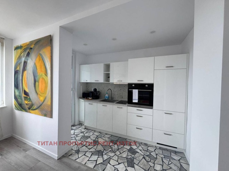 Дава под наем 1-СТАЕН, гр. Бургас, Център, снимка 2 - Апартаменти - 52747867