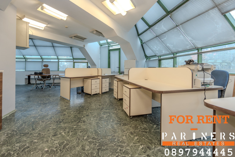 För uthyrning  Kontor Sofia , Oboristje , 100 kvm | 71074107 - bild [4]