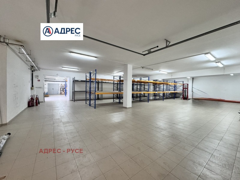 Da affittare  Magazzinaggio Ruse , Promishlena zona - Zapad , 400 mq | 90592956 - Immagine [4]