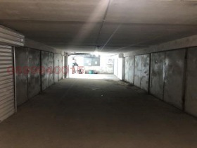 ГАРАЖ, ПАРКОМЯСТО, 20 m2