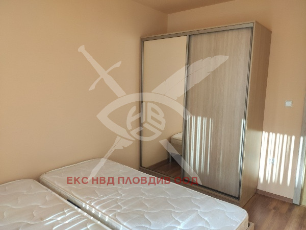 Дава под наем 3-СТАЕН, гр. Пловдив, Център, снимка 4 - Апартаменти - 53889510