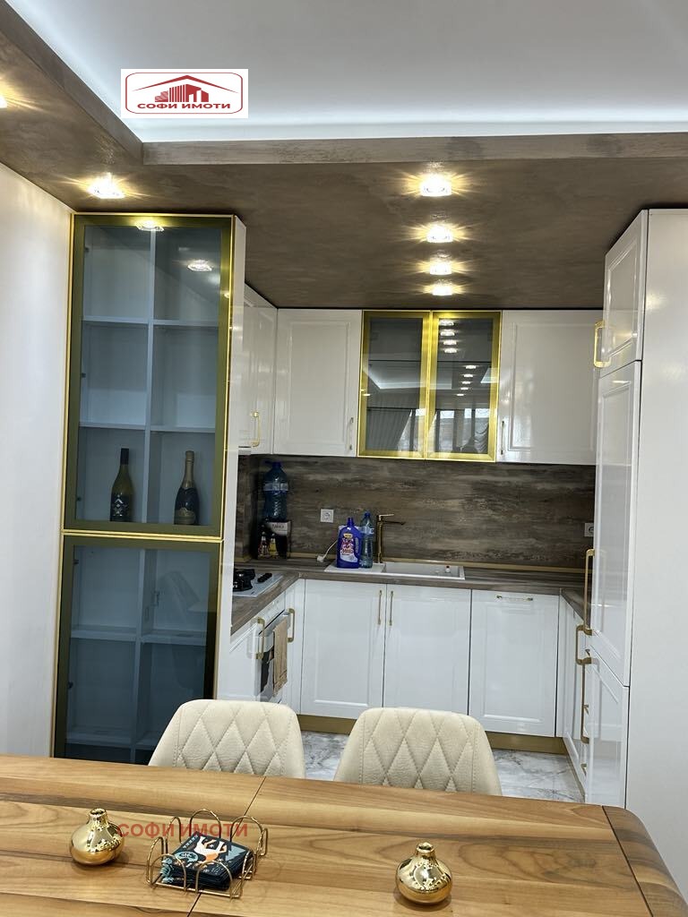 Дава под наем 3-СТАЕН, гр. Кърджали, Център, снимка 3 - Апартаменти - 54039454