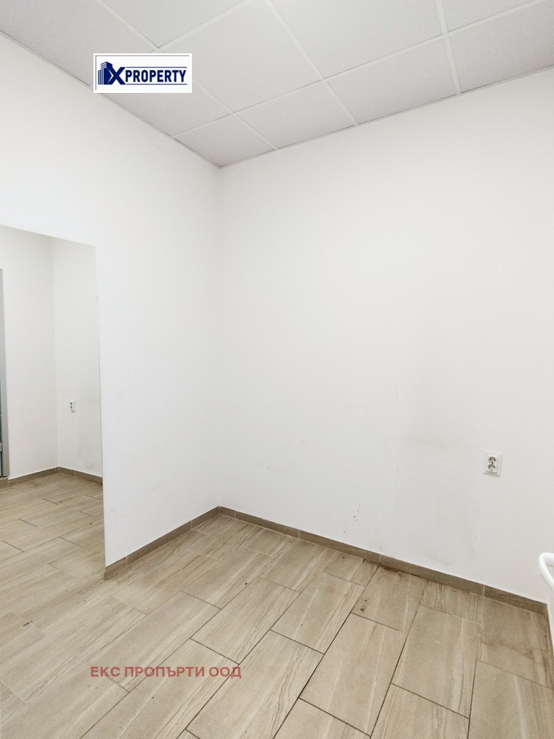 Дава под наем ОФИС, гр. Перник, Център, снимка 8 - Офиси - 53265372