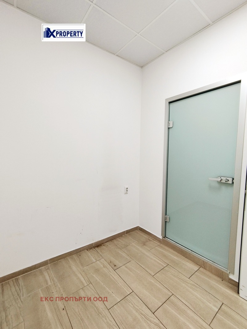 Дава под наем ОФИС, гр. Перник, Център, снимка 9 - Офиси - 53265372