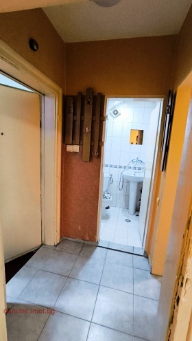 Stüdyo Zdravec, Ruse 8
