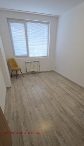 ���� ��� ���� 3-����� | Imot.bg � ����� ������ 8