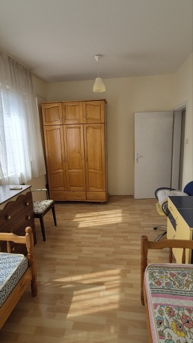 ���� ��� ���� 3-����� | Imot.bg � ����� ������ 8