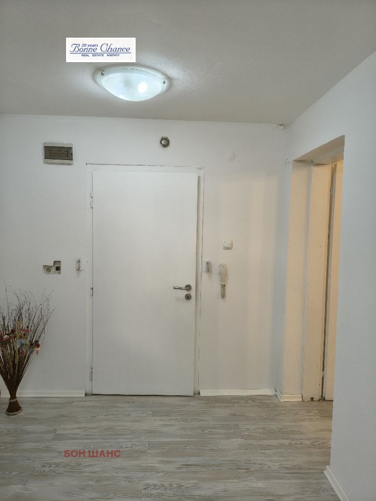 Дава под наем 1-СТАЕН, гр. София, Лозенец, снимка 2 - Апартаменти - 52853335