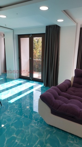 ����� ���� ��� ���� 3-�����,���� �����, ������>