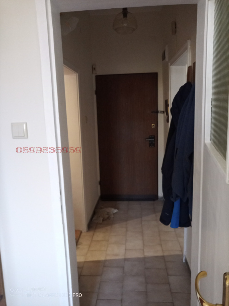 Дава под наем 2-СТАЕН, гр. София, Гео Милев, снимка 3 - Апартаменти - 52779475