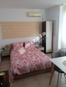 1 dormitorio k.k. Slanchev bryag, región Burgas 4