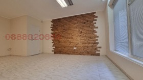 ОФИС, 42 m2