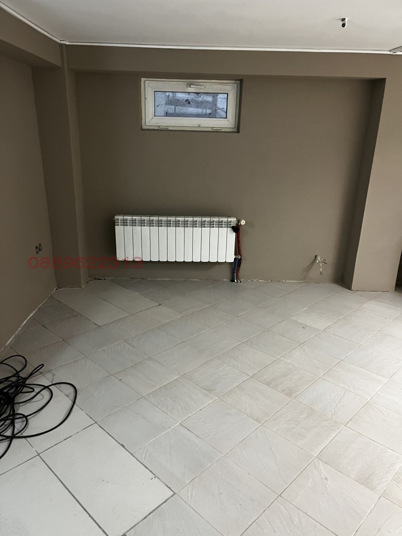 Дава под наем МАГАЗИН, гр. София, Дианабад, снимка 7 - Магазини - 53237150