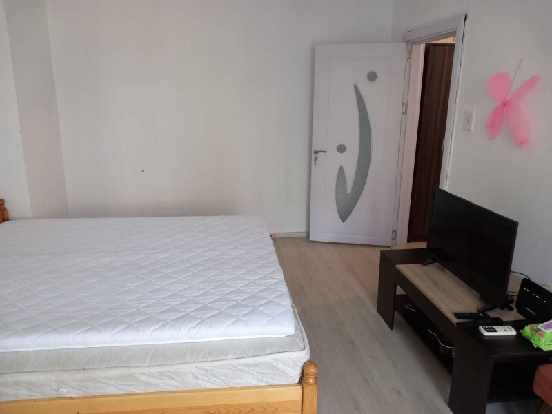 For Rent  Studio Burgas , Slaveykov , 44 sq.m | 75642305 - image [2]