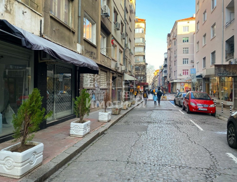 Te huur  Winkel Sofia , Tsentar , 40 m² | 77006278 - afbeelding [2]