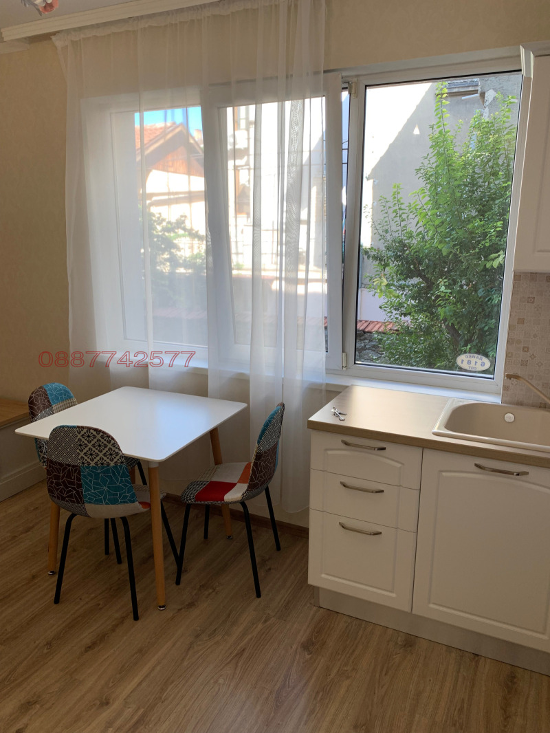 Til leje  1 soveværelse Plovdiv , Tsentar , 60 kvm | 57678950 - billede [10]