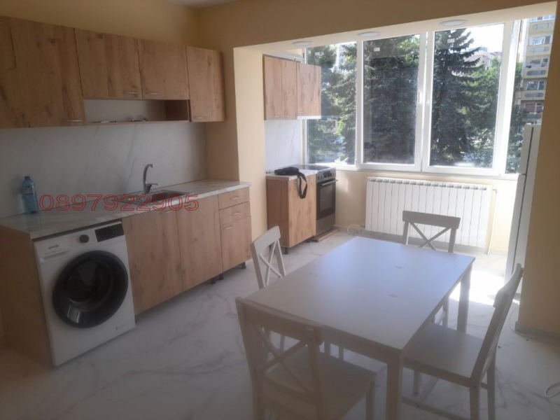 K pronájmu  2 ložnice Sofia , Nadežda 1 , 74 m2 | 76875368