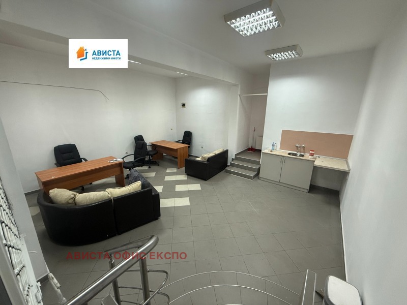 Te huur  Kantoor Sofia , Tsentar , 40 m² | 86097264