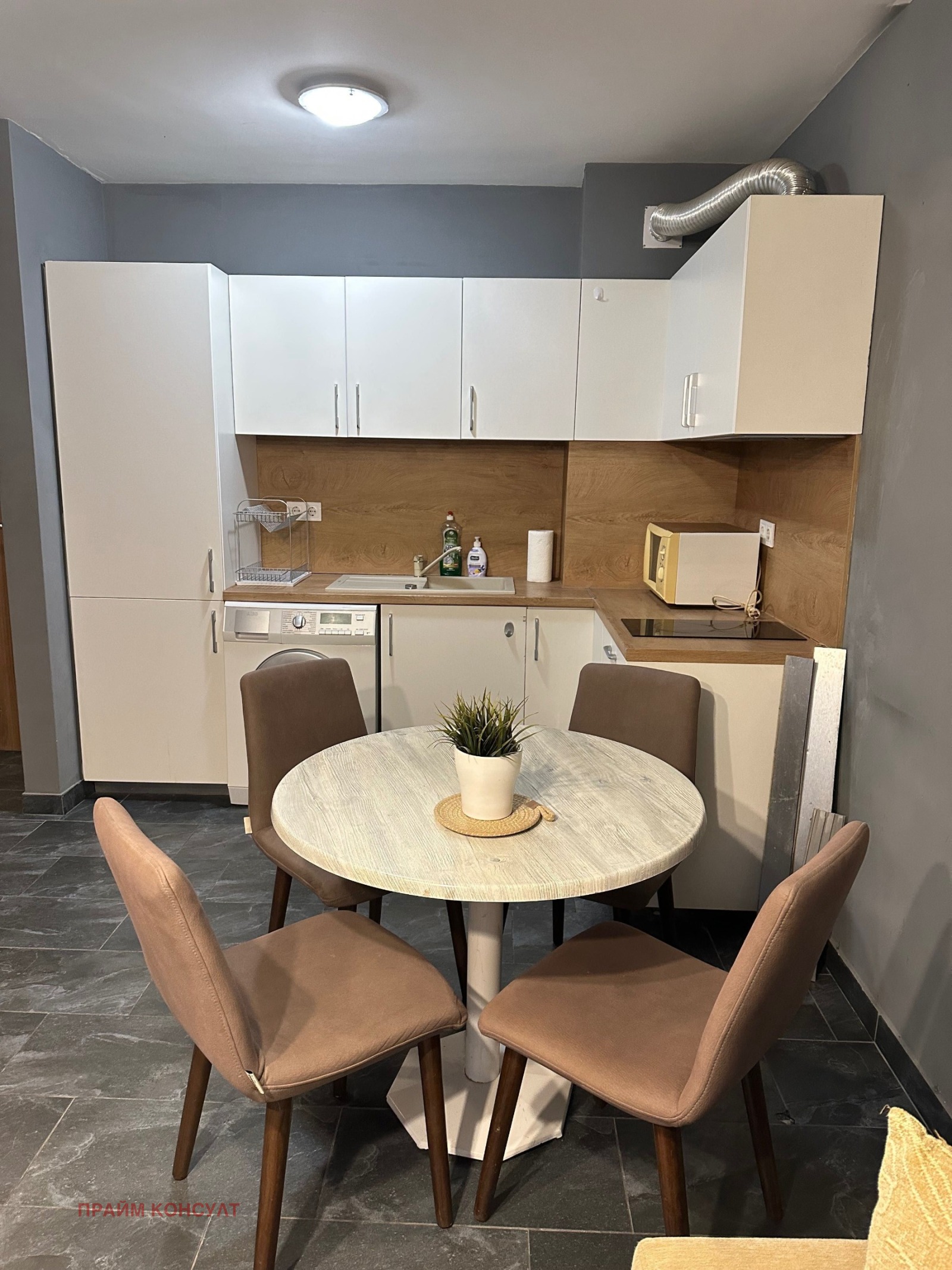 Дава под наем 2-СТАЕН, гр. Пловдив, Кючук Париж, снимка 3 - Апартаменти - 53646315