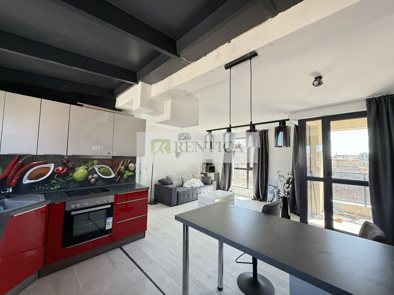 Дава под наем 3-СТАЕН, гр. Варна, Център