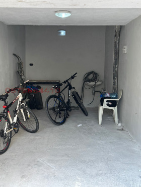 Garage Tsjataldzja, Varna