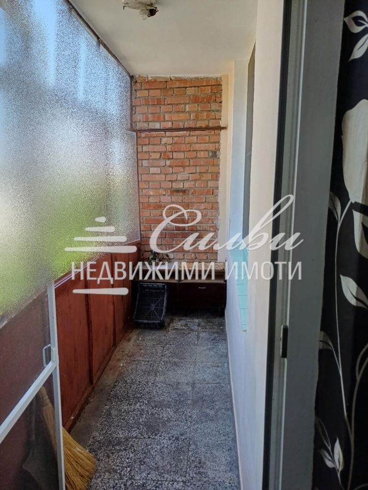 För uthyrning  1 sovrum Targovistje , Varosja , 65 kvm | 48082575 - bild [7]