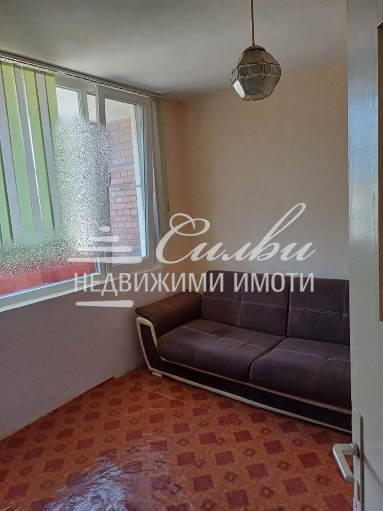 För uthyrning  1 sovrum Targovistje , Varosja , 65 kvm | 48082575 - bild [2]