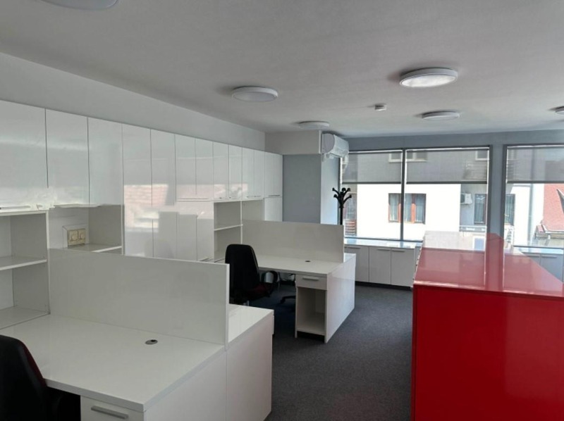 A louer  Bureau Sofia , Tsentar , 135 m² | 44030854 - image [2]