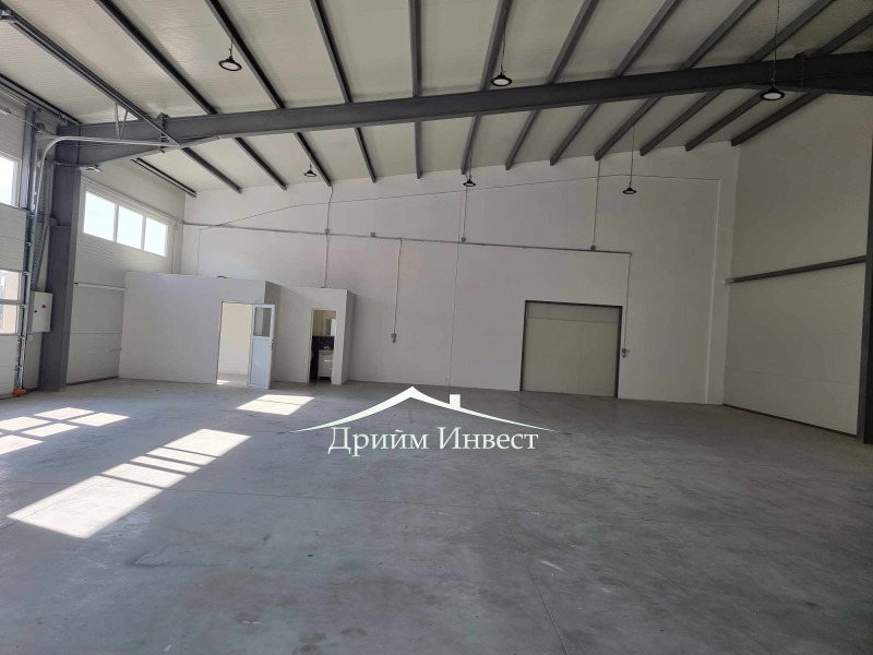 K pronájmu  Úložný prostor Plovdiv , Industrialna zona - Sever , 200 m2 | 98164958 - obraz [2]