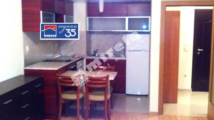 Дава под наем 2-СТАЕН, гр. София, Изток