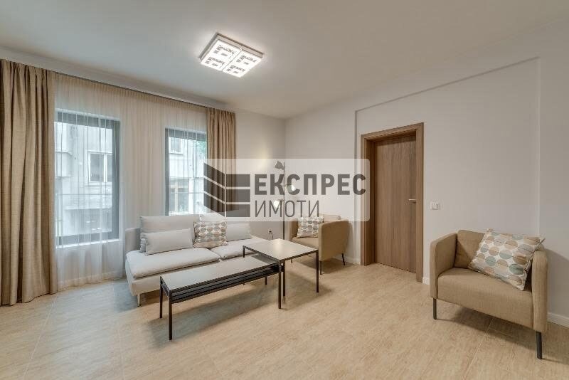 Дава под наем 2-СТАЕН, гр. София, Център, снимка 2 - Апартаменти - 53603098