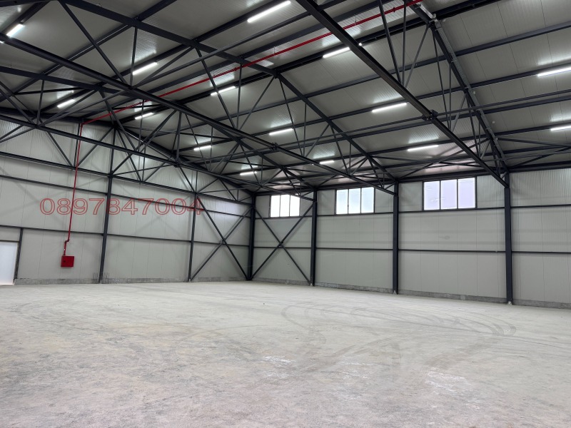 Дава под наем СКЛАД, гр. Варна, с. Тополи