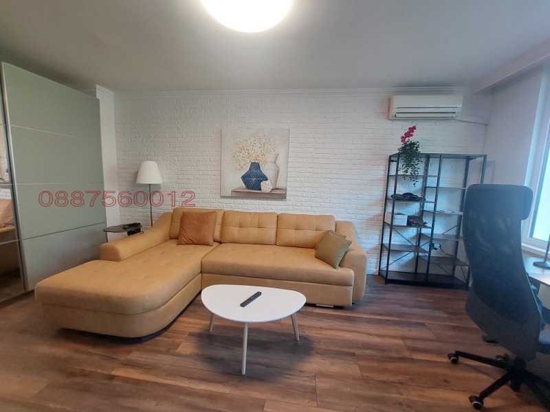 Под наем 1-СТАЕН, град София, Иван Вазов • 750 € • 79087416 — Holmes.bg