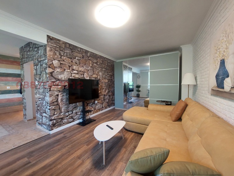 K pronájmu  Studio Sofia , Ivan Vazov , 50 m2 | 35477393 - obraz [2]